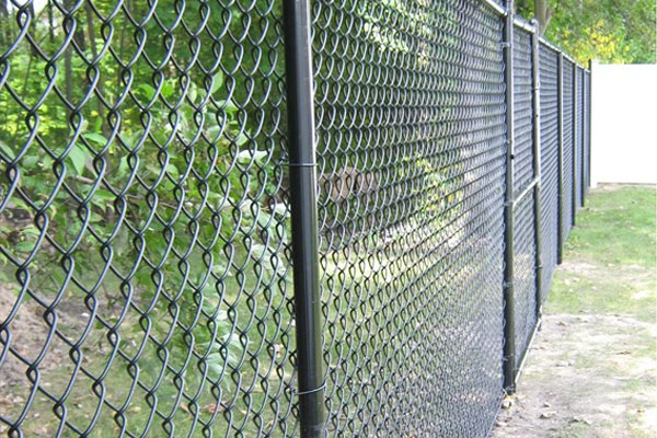Top Benefits of the Chain Link Fence