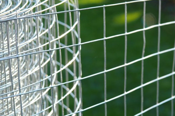 How to Improve the Quality of Stainless Steel Welded Wire Mesh?